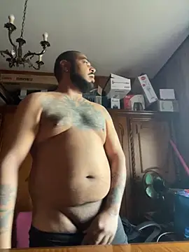 Snapshot of Dikkiduohottt chatting on 10, 11, 2025 Dikkiduohottt online show from 10, 11, 2025