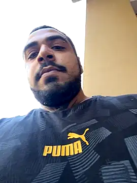 Snapshot of Dikkiduohottt chatting on 24, 10, 2025 Dikkiduohottt online show from 24, 10, 2025