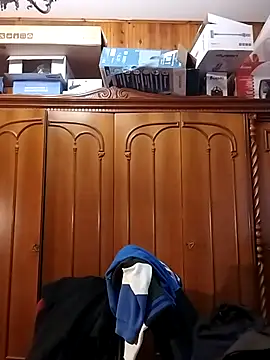 Snapshot of Dikkiduohottt chatting on 5, 11, 2025 Dikkiduohottt online show from 5, 11, 2025