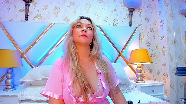 Snapshot of MalorySweet chatting on 22, 2, 2025 MalorySweet online show from 22, 2, 2025