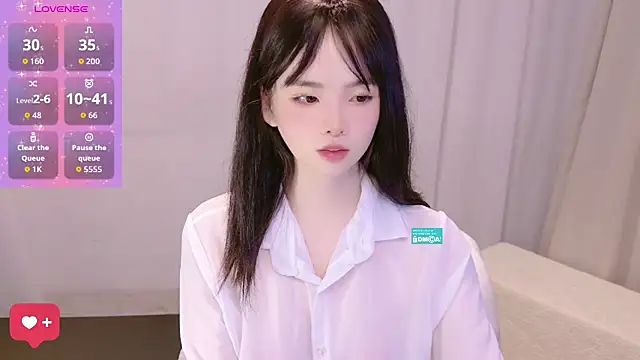 Snapshot of GouGou-111 chatting on 9, 9, 2025 GouGou-111 online show from 9, 9, 2025