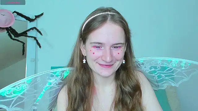 L1ittle kitty  online show from 10, 11, 2025