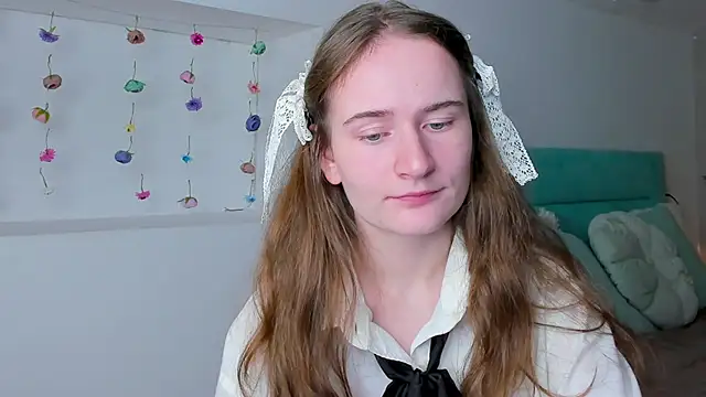 L1ittle kitty  online show from 16, 11, 2025