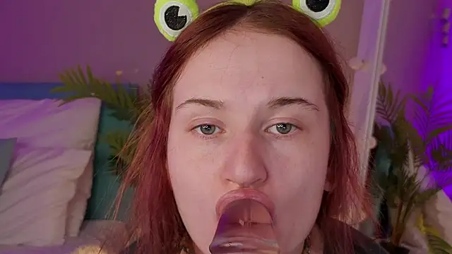 L1ittle kitty  online show from 31, 3, 2026