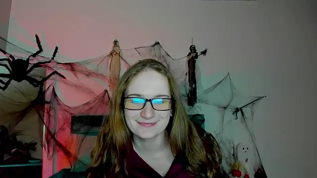 L1ittle kitty  online show from 25, 10, 2025