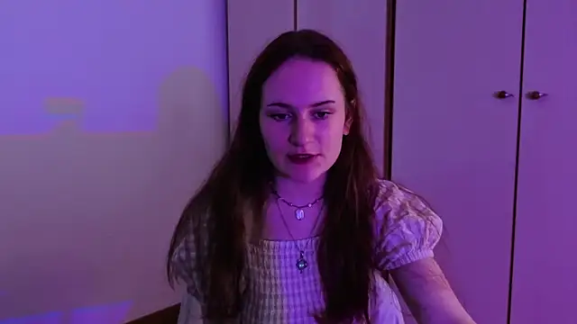 L1ittle kitty  online show from 17, 6, 2026
