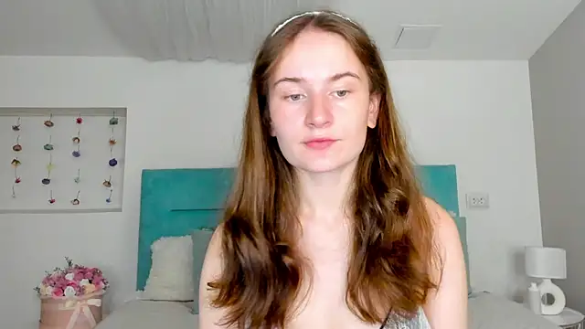 L1ittle kitty  online show from 20, 9, 2025