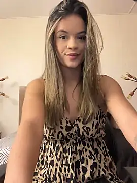 Alisha-Bond online show from 10, 3, 2025