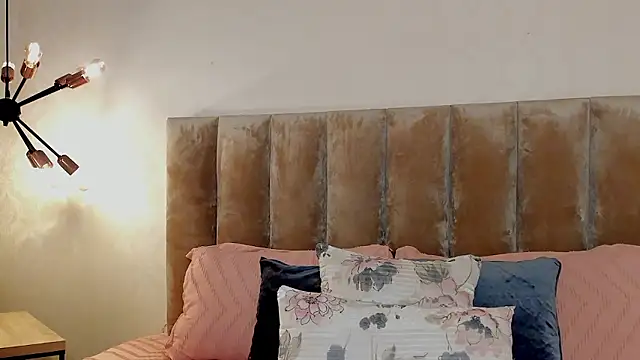 Alisha-Bond online show from 9, 1, 2026