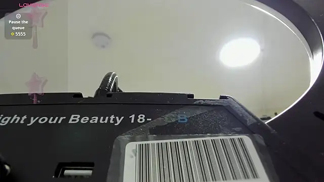 Cristal Cutte online show from 17, 11, 2025