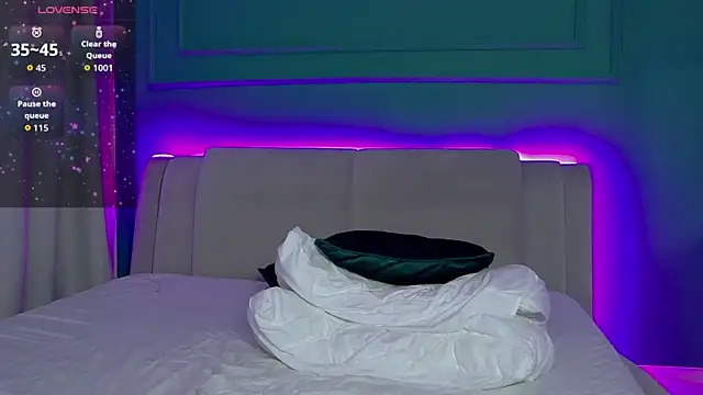 AllisonSky online show from 14, 4, 2026