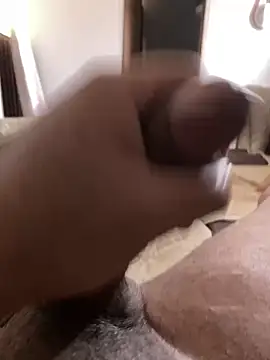 Snapshot of Fenix1002 chatting on 18, 11, 2025 Fenix1002 online show from 18, 11, 2025