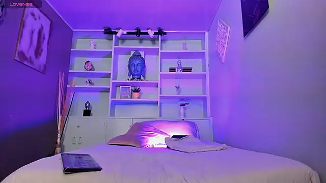 Snapshot of Lucy_Williiams chatting on 19, 3, 2025 Lucy Williiams online show from 19, 3, 2025