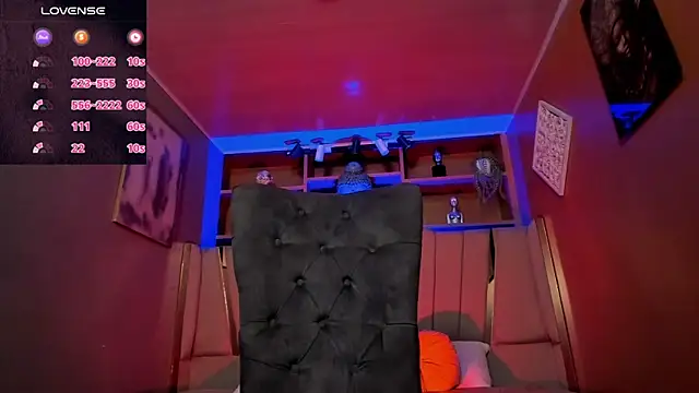 Snapshot of Lucy_Williiams chatting on 11, 10, 2025 Lucy Williiams online show from 11, 10, 2025