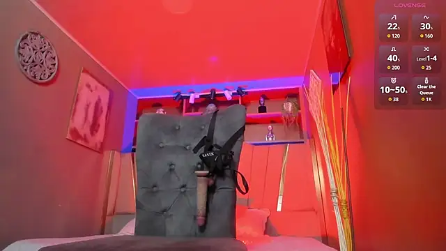 Snapshot of Lucy_Williiams chatting on 30, 10, 2025 Lucy Williiams online show from 30, 10, 2025