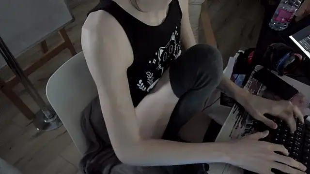 CeriseLapine online show from 9, 1, 2026