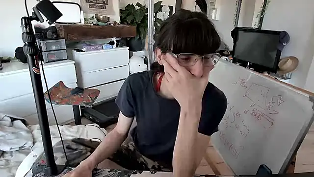 CeriseLapine online show from 8, 1, 2026