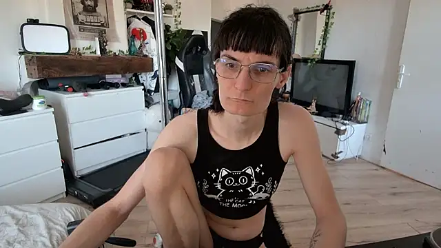 CeriseLapine online show from 3, 11, 2025