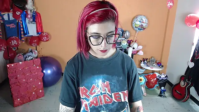 MissMiia2 online show from 13, 3, 2025