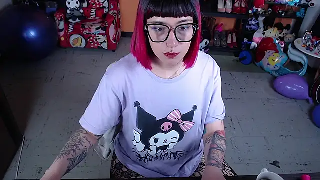 MissMiia2 online show from 8, 10, 2025