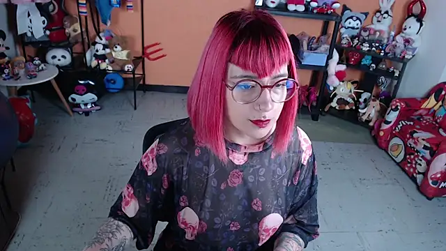 MissMiia2 online show from 13, 4, 2026