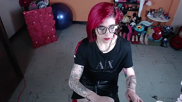 MissMiia2 online show from 10, 3, 2025