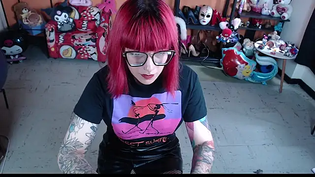 Snapshot of MissMiia2 chatting on 15, 2, 2026 MissMiia2 online show from 15, 2, 2026