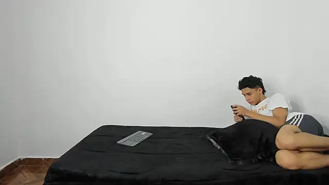 evanscollins online show from 27, 12, 2024