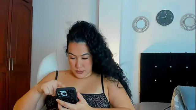 kathyajhonss online show from 8, 11, 2025