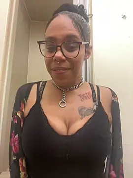 Princess Desirae online show from 10, 4, 2026