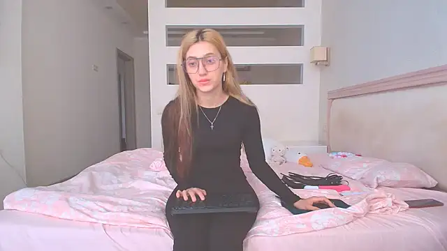 Iren online show from 2, 10, 2025