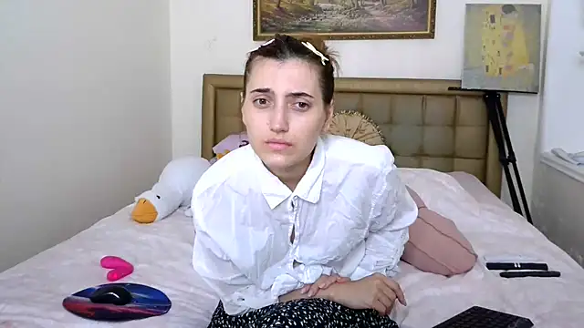 Snapshot of Iren chatting on 8, 7, 2026 Iren online show from 8, 7, 2026