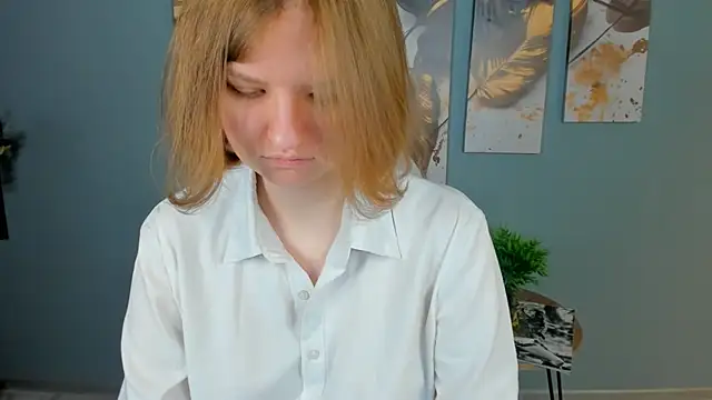 LilianSwall online show from 12, 1, 2026