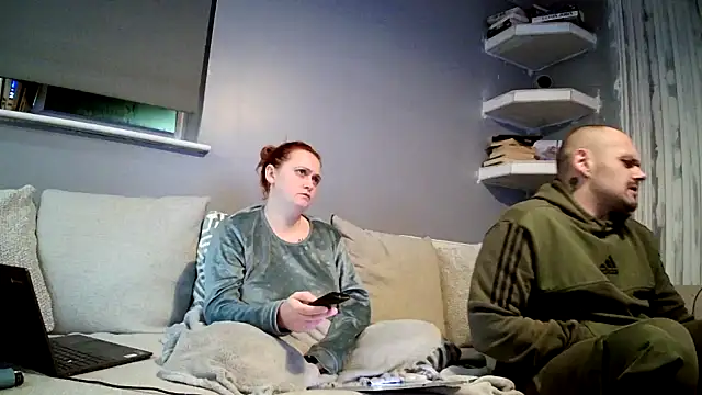 Snapshot of DynamicDuo_oxo chatting on 6, 1, 2025 DynamicDuo oxo online show from 6, 1, 2025