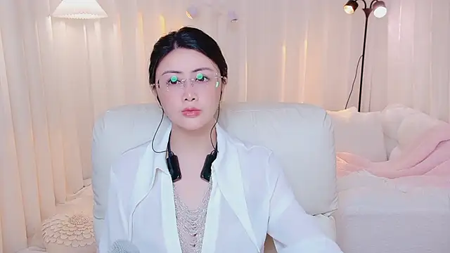 Snapshot of Daisy7_11 chatting on 15, 7, 2026 Daisy7 11 online show from 15, 7, 2026