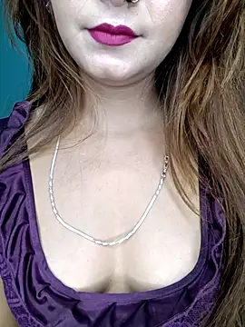 Snapshot of Diamond_queeen chatting on 16, 10, 2025 Diamond queeen online show from 16, 10, 2025