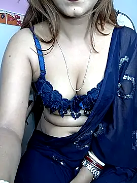 Snapshot of Diamond_queeen chatting on 18, 10, 2025 Diamond queeen online show from 18, 10, 2025