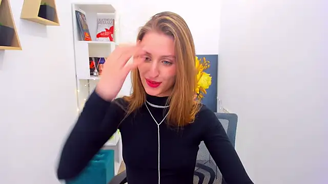 Snapshot of NaturalBeaty chatting on 28, 2, 2025 NaturalBeaty online show from 28, 2, 2025