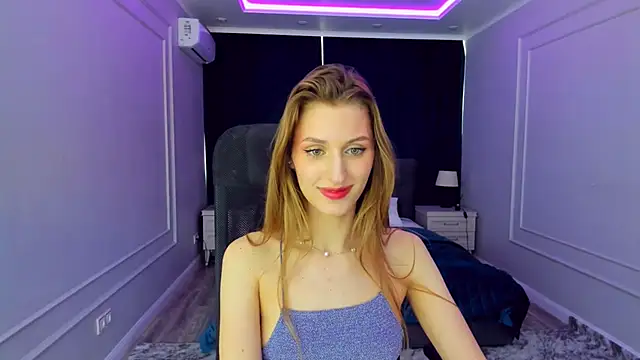 Snapshot of NaturalBeaty chatting on 17, 3, 2025 NaturalBeaty online show from 17, 3, 2025