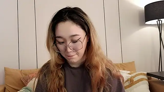 Jennatyan online show from 25, 3, 2026