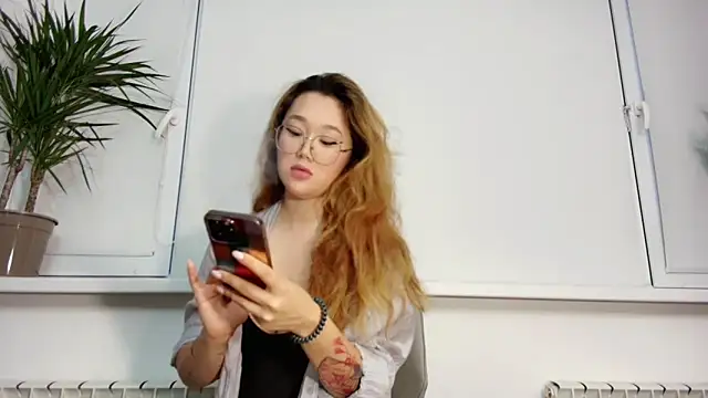 Jennatyan online show from 24, 11, 2025