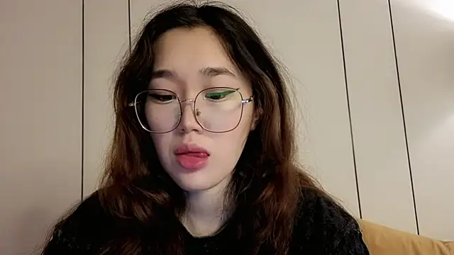 Jennatyan online show from 30, 5, 2026