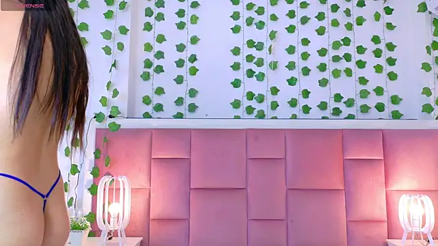 Snapshot of kaily_sweet1 chatting on 1, 7, 2026 kaily sweet1 online show from 1, 7, 2026