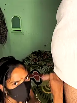 Snapshot of cute_simmy0 chatting on 28, 12, 2024 cute simmy0 online show from 28, 12, 2024