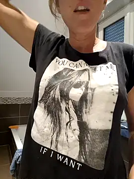 Hexe12346 online show from 19, 9, 2025