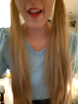 Hexe12346 online show from 22, 10, 2025