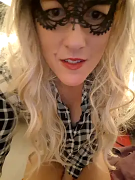 Hexe12346 online show from 3, 12, 2025