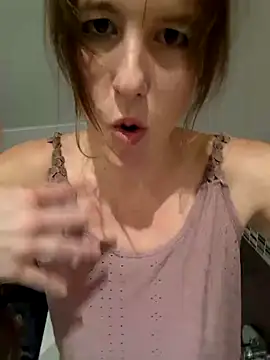 Hexe12346 online show from 14, 3, 2025