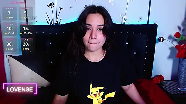 Snapshot of Lune_Claire chatting on 14, 4, 2026 Lune Claire online show from 14, 4, 2026