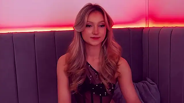 MiaNixan online show from 21, 3, 2025